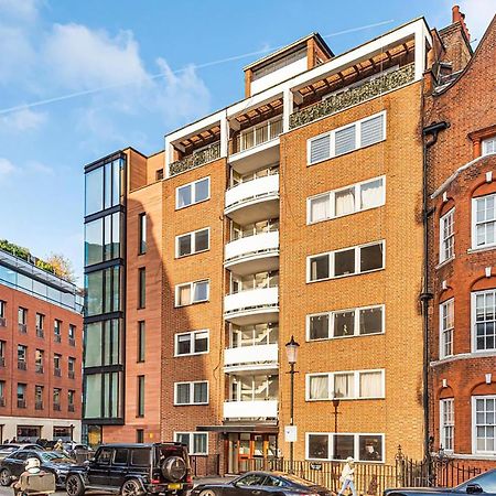 Modern Knightsbridge Apartment With Balcony Overlooking Harrods Prime Location London Exteriör bild
