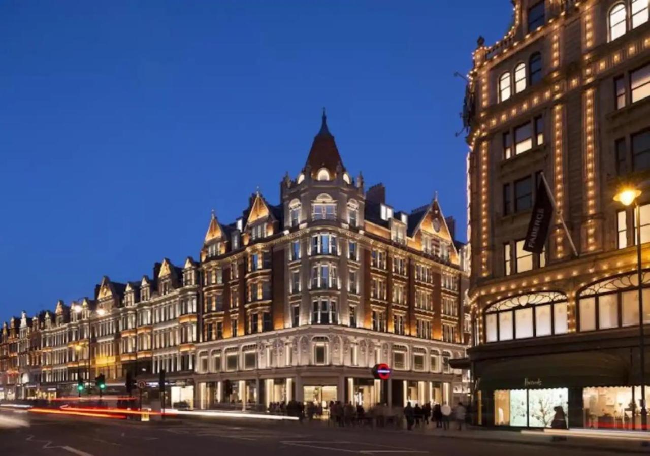 Modern Knightsbridge Apartment With Balcony Overlooking Harrods Prime Location London Exteriör bild